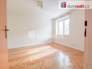 Pron�jem bytu 2+1, 59 m2, OV, Litom��ice, P�edm�st�, ul. Pra�sk�