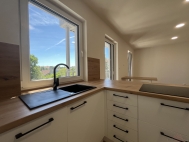 Prodej bytu 2+kk, 64 m2, OV, Byst�ice nad Pern�tejnem (okres ���r nad S�zavou), ul. Masarykovo n�m�st�