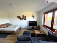Pron�jem bytu 1+1, 46 m2, OV, Kunovice (okres Uhersk� Hradi�t�), ul. Poto�n�