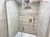kouplena se sprchov�m koutem