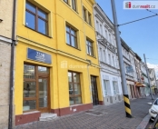 Pron�jem obchodn�ch prostor, Teplice, Trnovany