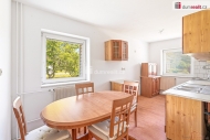 Prodej samostatn�ho RD, 220 m2, Karlovice (okres Brunt�l)
