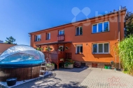 Prodej n�jemn�ho domu, Orlov�, Poruba (okres Karvin�) - exkluzivn�