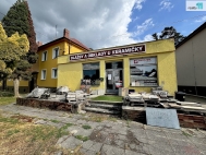 Pron�jem obchodn�ch prostor, Chlum�any (okres Plze�-jih)