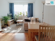 Pron�jem bytu 2+kk, 43 m2, OV, Praha 4, Kam�k, ul. Cu��nova