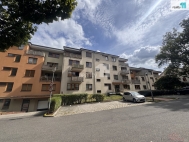 Pron�jem bytu 2+kk, 65 m2, OV, Praha 10, Z�b�hlice, ul. Podle n�honu