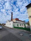 Pron�jem obchodn�ch prostor, P�elou� (okres Pardubice)