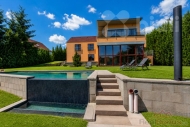 Prodej samostatn�ho RD, 347 m2, Vranov (okres Bene�ov) - exkluzivn�