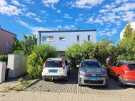 Pron�jem bytu 3+kk, 72 m2, OV, Pop�vky (okres Brno-venkov), ul. St�edn�