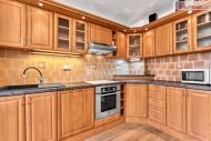 Prodej bytu 5+1, 125 m2, OV, Ostrov (okres Karlovy Vary), ul. Lipov�