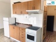 Prodej bytu 1+kk, 24 m2, OV, Praha 9, Hrdlo�ezy, ul. �eskobrodsk�