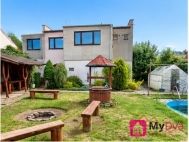 Pron�jem samostatn�ho RD, 202 m2, Moravsk� Bud�jovice (okres T�eb��)