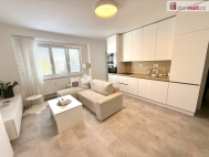 Pron�jem bytu 2+kk, 38 m2, OV, Kralupy nad Vltavou, Lobe�ek (okres M�ln�k), ul. n�m. Ml�de�n�k�