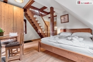 Prodej bytu 2+kk, 38 m2, OV, Merkl�n, Pstru�� (okres Karlovy Vary)