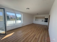 Pron�jem bytu 2+kk, 61 m2, OV, Karlovy Vary, Ryb��e, ul. Sedleck�