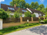 Prodej samostatného RD, 206 m2, Sluštice (okres Praha-východ)