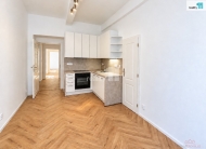 Pron�jem bytu 2+kk, 64 m2, OV, Praha 8, Libe�, ul. Na str�i