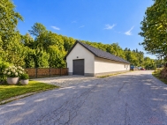 Prodej samostatn�ho RD, 281 m2, J�lov� u Prahy, Kab�ty (okres Praha-z�pad)