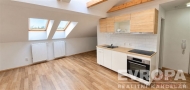 Pron�jem bytu 2+kk, 34 m2, OV, Vrchlab� (okres Trutnov), ul. Van�urova