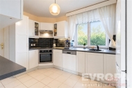 Prodej samostatn�ho RD, 342 m2, Praha 6, Suchdol
