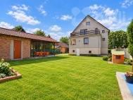 Prodej samostatn�ho RD, 312 m2, Kr�l�ky (okres Hradec Kr�lov�) - exkluzivn�