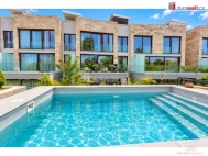 Prodej blokov�ho RD, 280 m2, Praha 4, Libu�