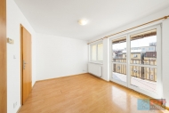 Prodej bytu 1+1, 0 m2, OV, Praha 7, Hole�ovice, ul. Schnirchova - exkluzivn�