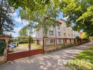 Prodej bytu 3+1, 85 m2, OV, Plze�, Ji�n� P�edm�st� (okres Plze�-m�sto), ul. Bro��kova