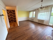 Prodej bytu 1+kk, 44 m2, OV, J�lov� u Prahy (okres Praha-z�pad), ul. Hol�kova