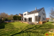 Prodej samostatn�ho RD, 287 m2, B�lovice nad Svitavou (okres Brno-venkov)