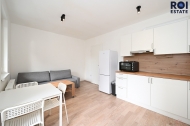 Pron�jem bytu 1+kk, 24 m2, OV, Unho�� (okres Kladno), ul. Karla �apka