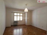 Pron�jem bytu 2+kk, 58 m2, OV, Praha 10, Stra�nice, ul. Za po�tou