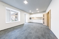 Pron�jem bytu 4+kk, 94 m2, OV, �elezn� (okres Beroun)