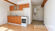 Pron�jem bytu 1+kk, 22 m2, OV, Horn� Mar�ov, Temn� D�l (okres Trutnov)