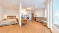 Prodej bytu 1+kk, 54 m2, OV, Vestec (okres Praha-z�pad), ul. U Hrub�ch
