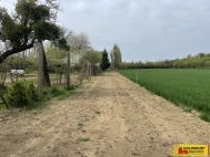 Prodej pozemku , ur�en� pro komer�n� v�stavbu, Kory�any (okres Krom����)