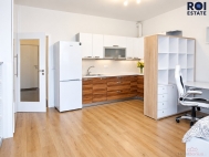 Pronájem bytu 1+kk, 35 m2, OV, Praha 5, Hlubočepy, ul. Geologická