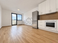 Pron�jem bytu 2+kk, 50 m2, OV, Kladno, ul. Les�k